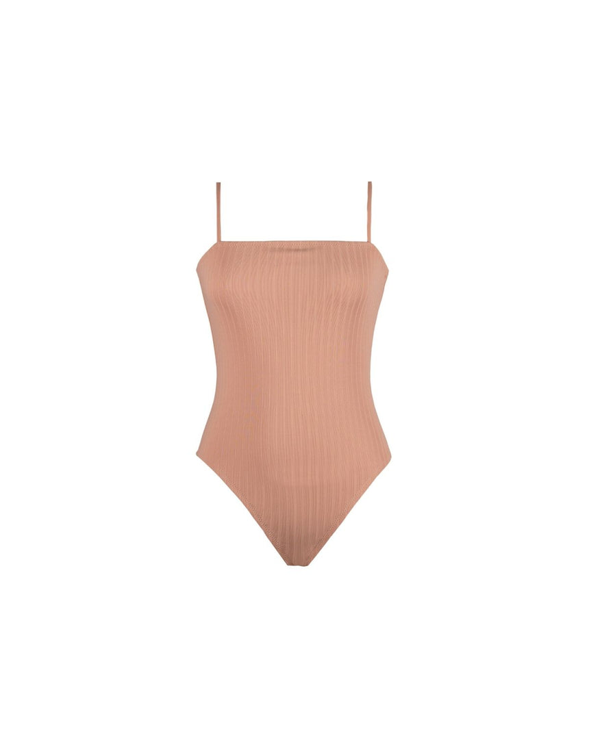 Avalon One Piece